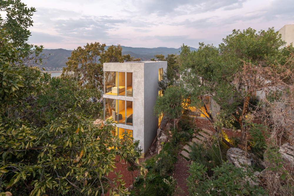Mexican Cliff House Architecture