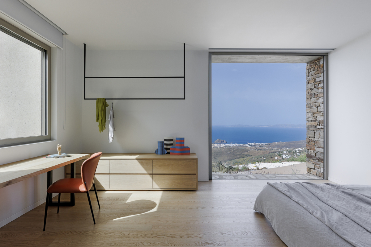 Slot House in Greece bedroom view