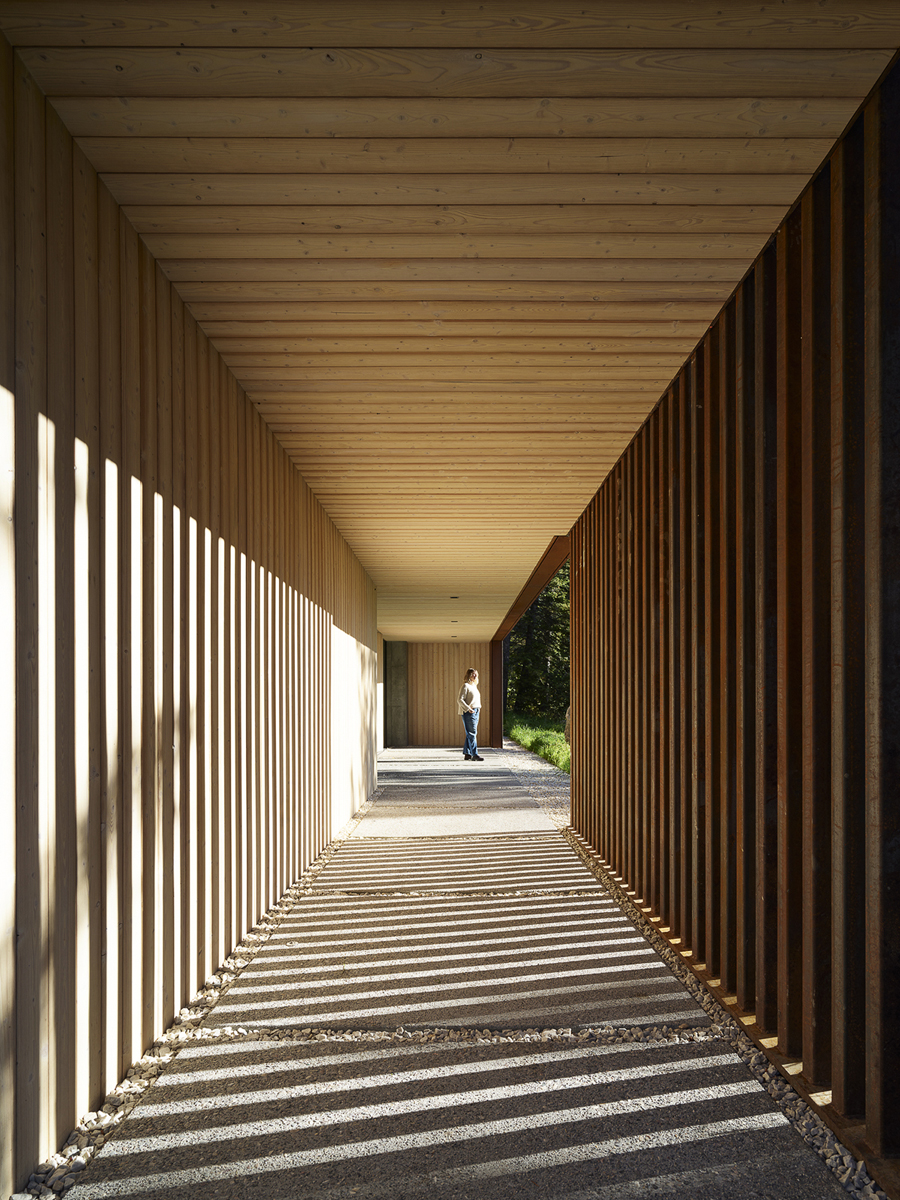 Caju weathered Corten steel house design