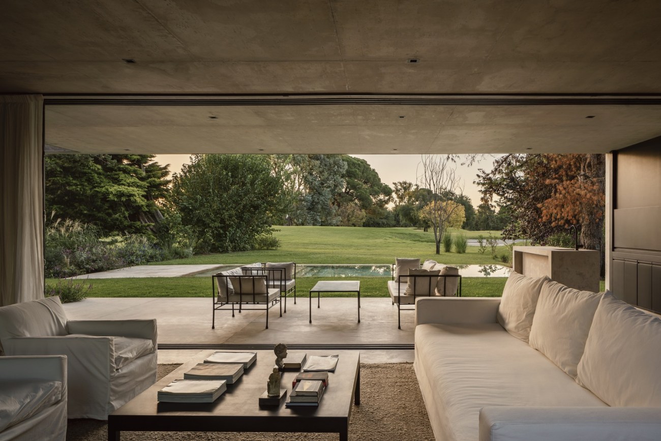 Casa Olivos Green Roof landscape view