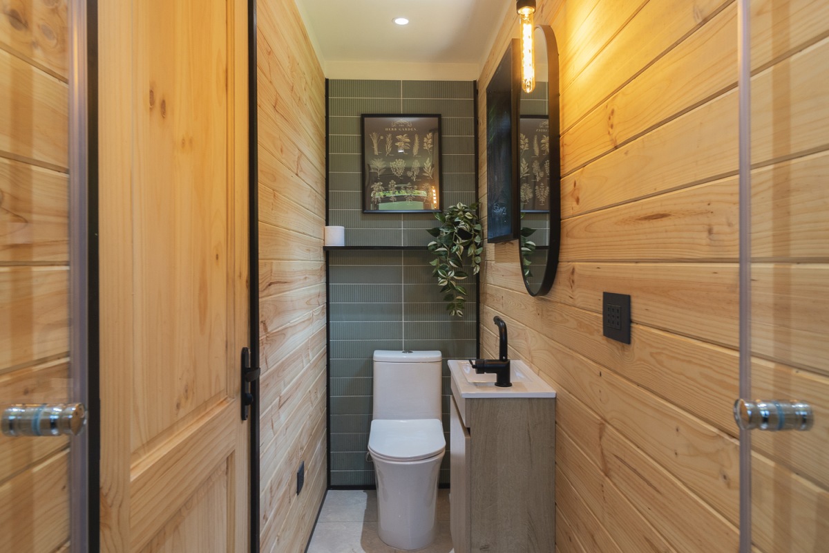 Chile Tiny Auro from TRAWA Arquitectos toilet