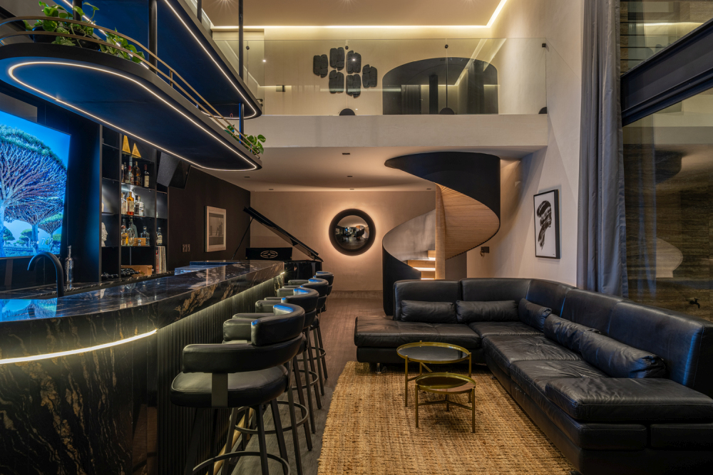 LAI House BROISSIN Mexico spiral staircase bar area