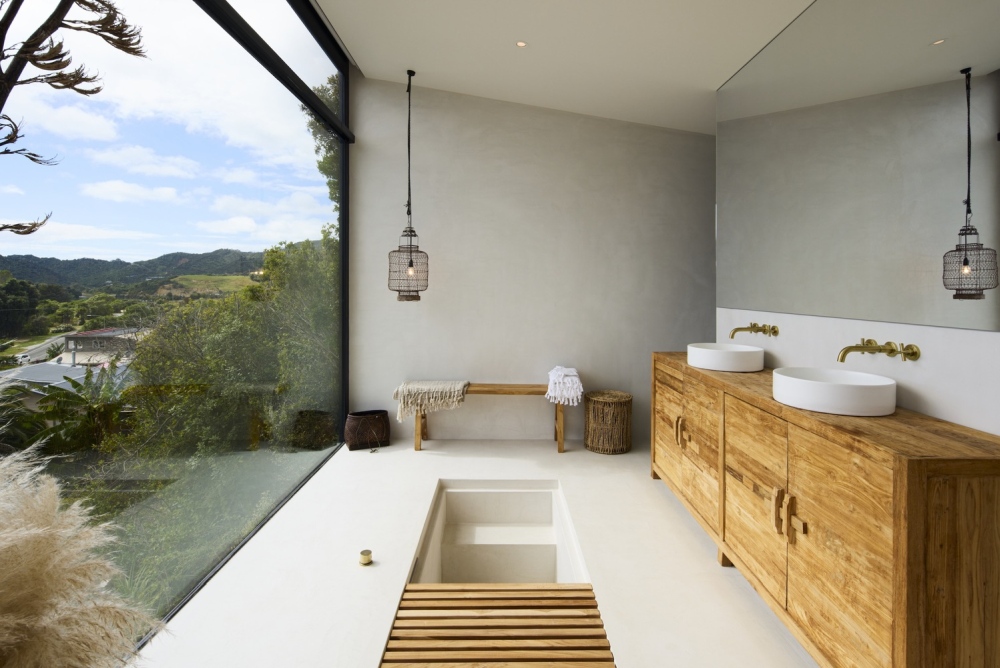 Ligar Bay Bach House from Young Architects bath sunken tub