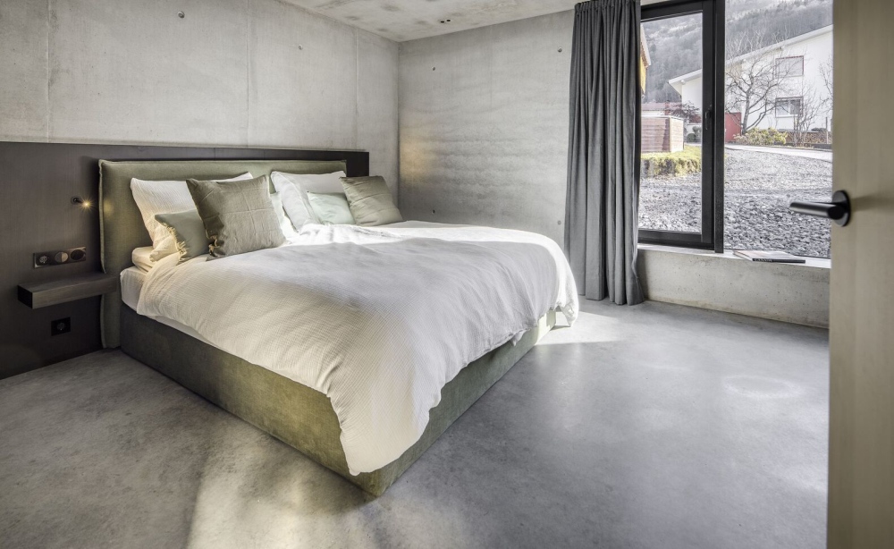 Modern VA House from Sebastian David Buscher bedroom lower