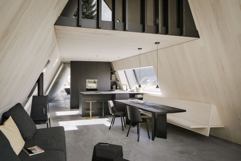 Modern VA House from Sebastian David Buscher interior