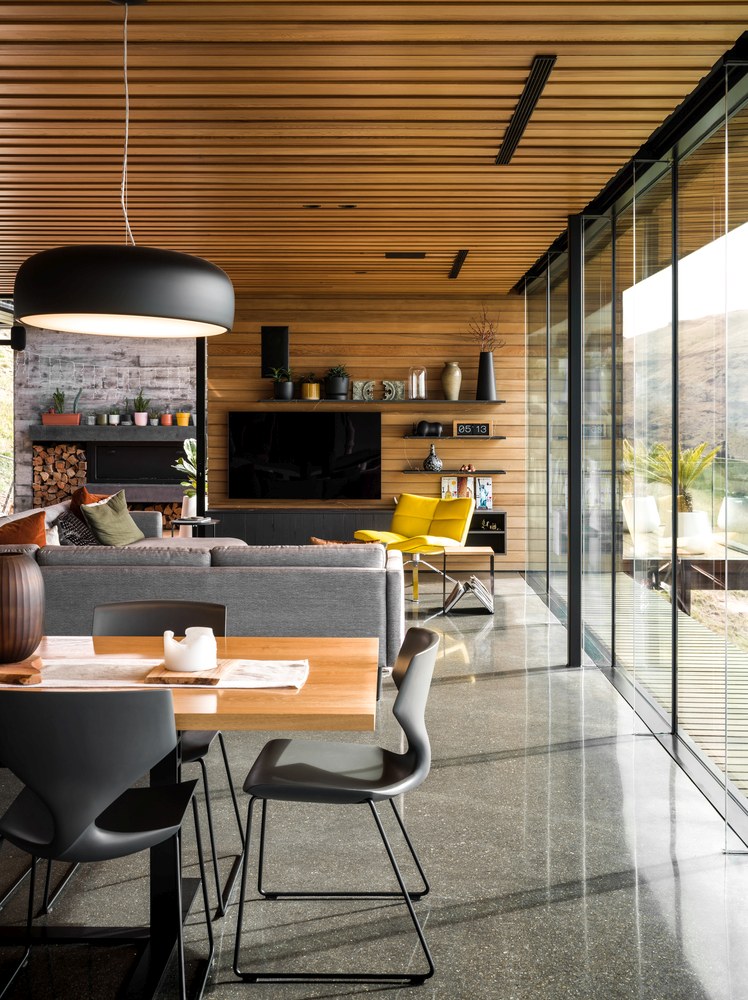 Scarborough Beton Brut House from Young Architects polished floor