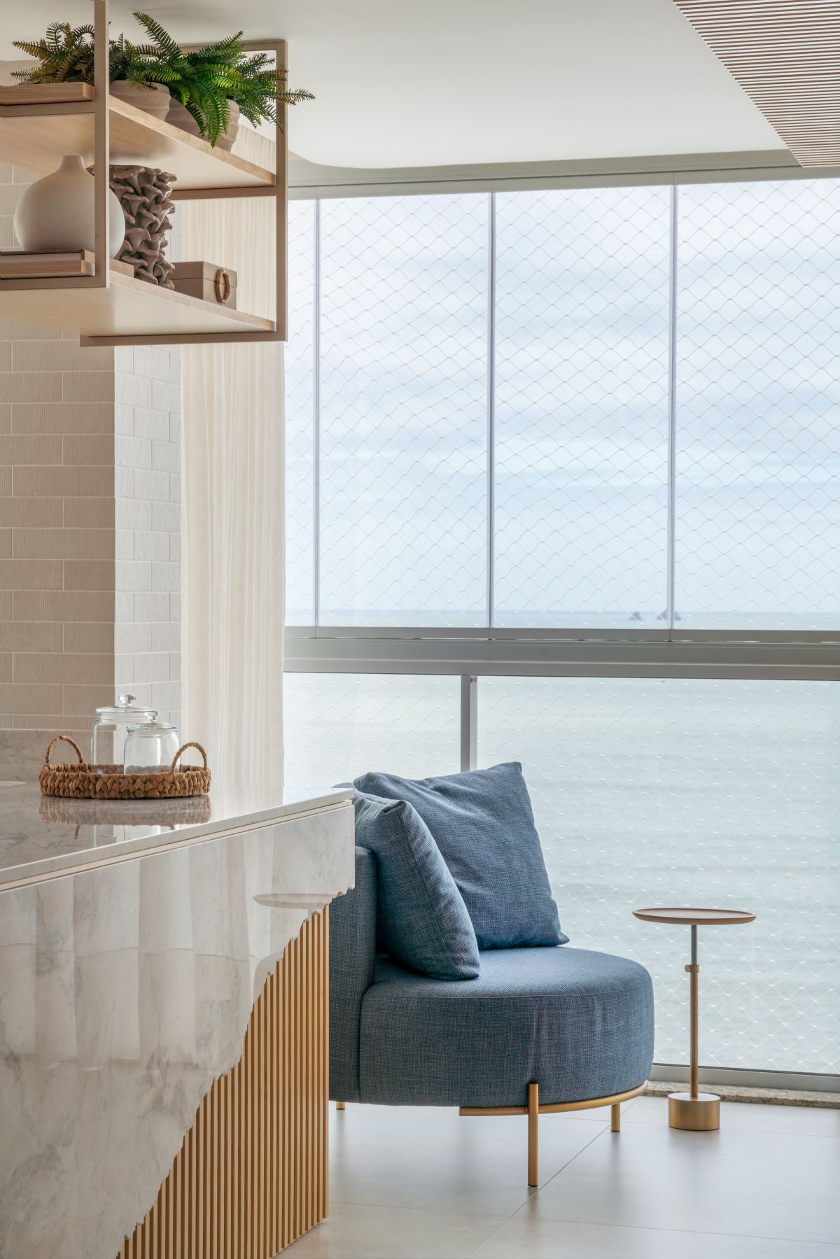 Apartment in Santa Catarina Brazil Paulo Spessatto kitchen seating