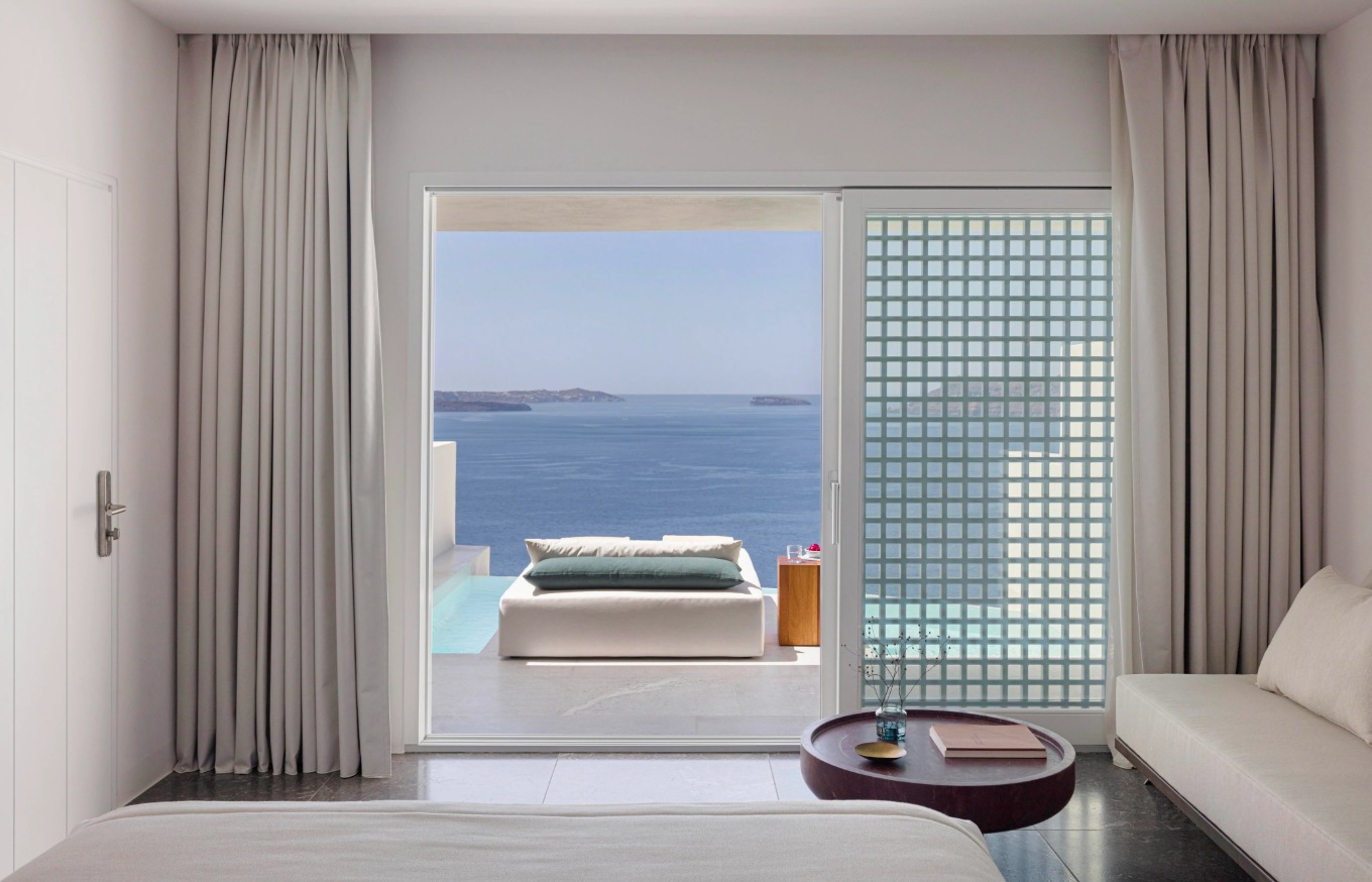 Canaves Hotel Oia – Kapsimalis Architects bedroom room view