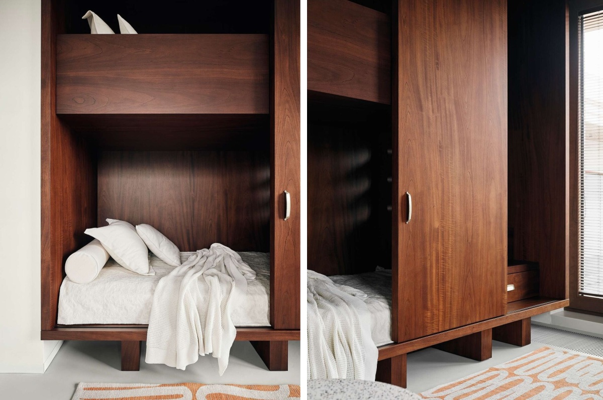 DA bureau Family apartment decor bedroom closet