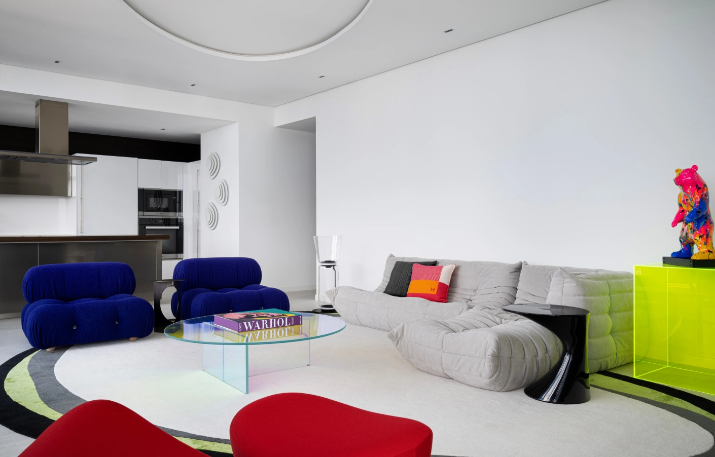 Living room miami decor