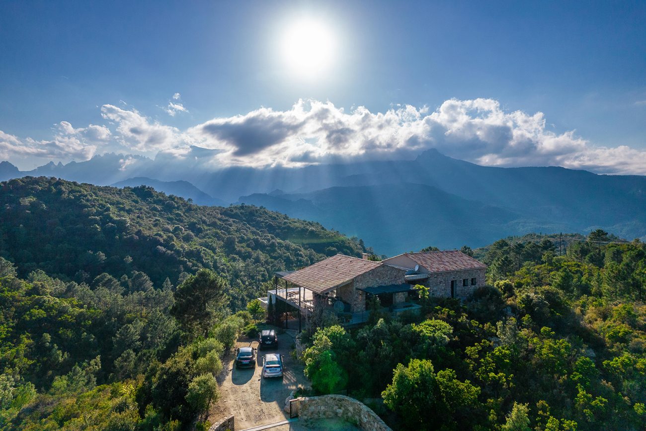 Maison TO Sari Solenzara France mountain