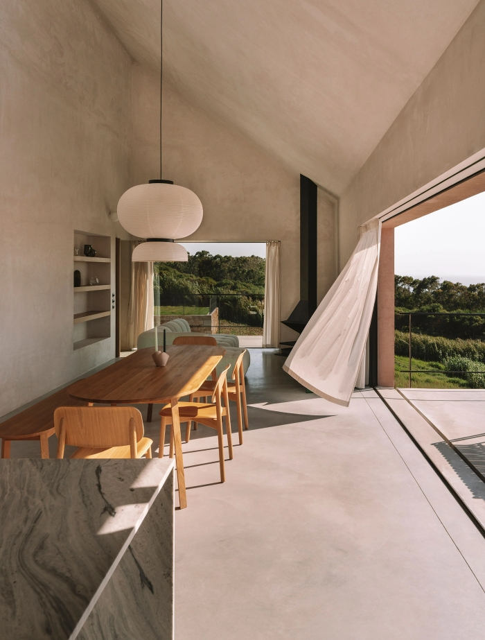 Portugal Casa Plaj extrastudio dining wood table