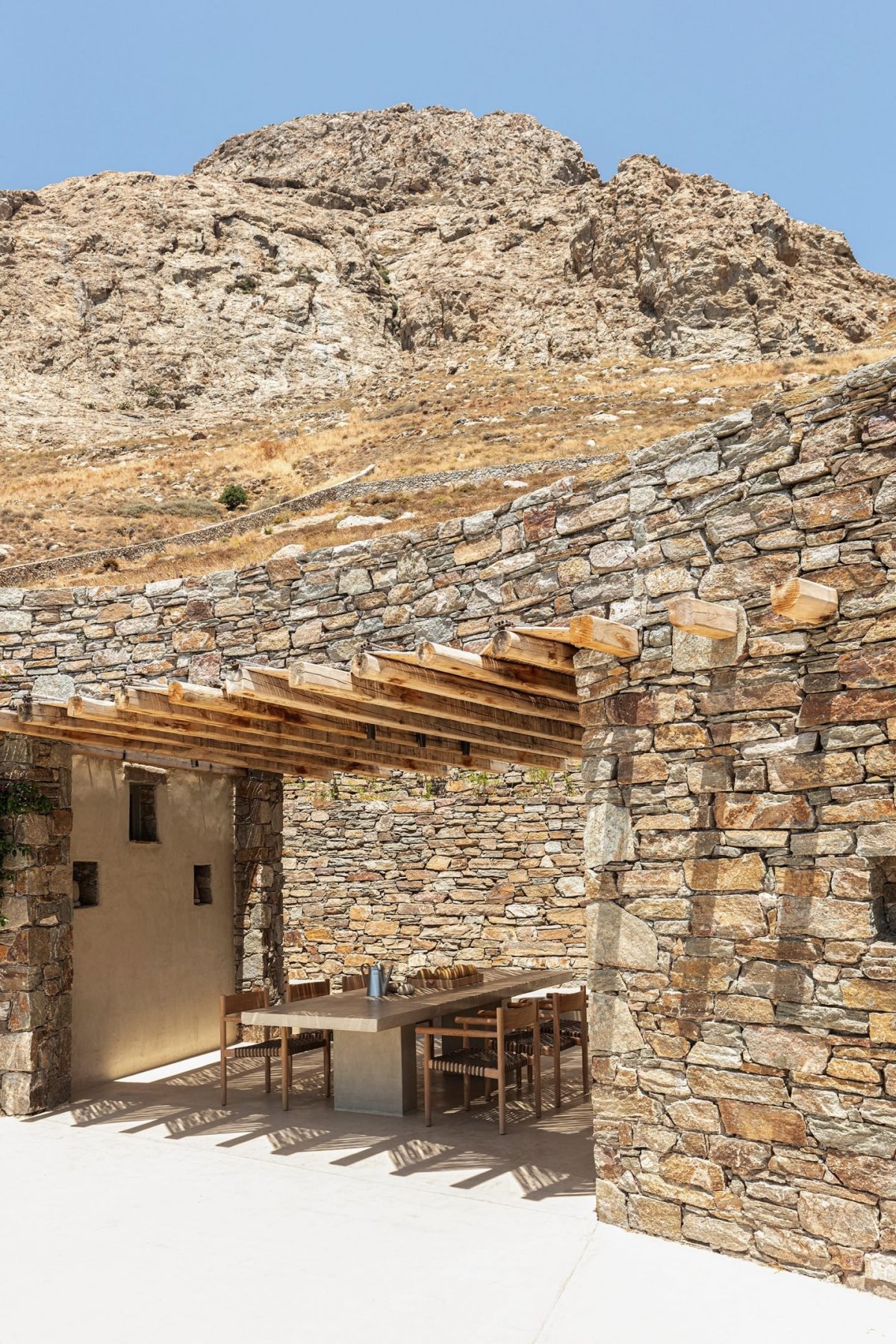 Residence Serifos Greece Sinas Architects under the shade
