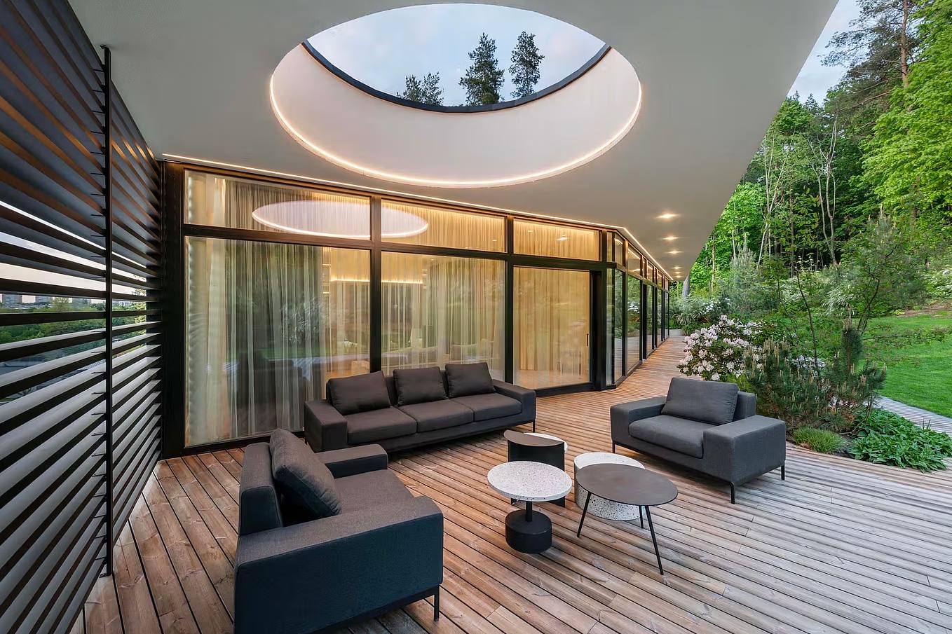 Terrace with a big hole