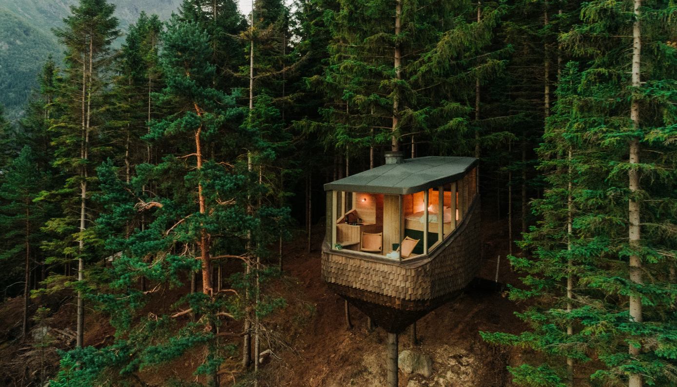 Woodennest Treehouse Design