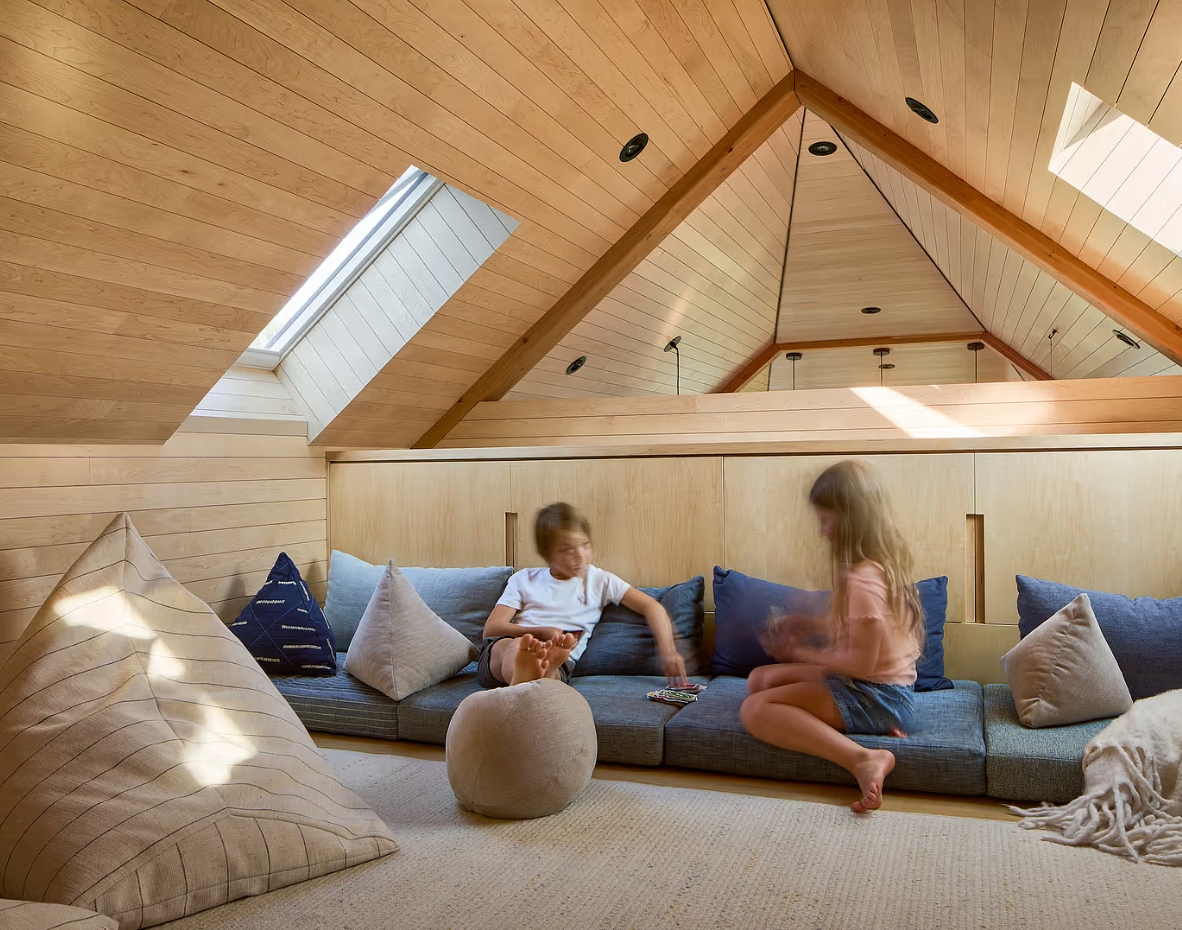 Armstrong Cottage House by Peter Braithwaite Studio Attic Playroom