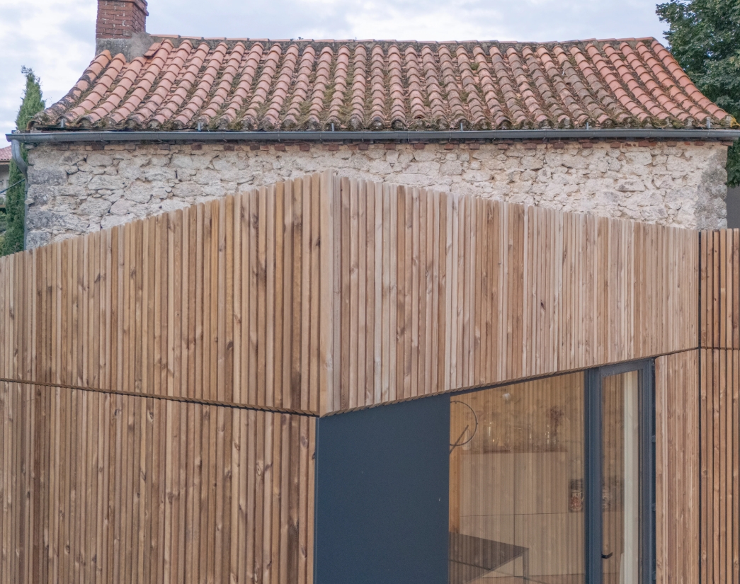 Chapelle MI Mortagne sur Sevre France wood exterior