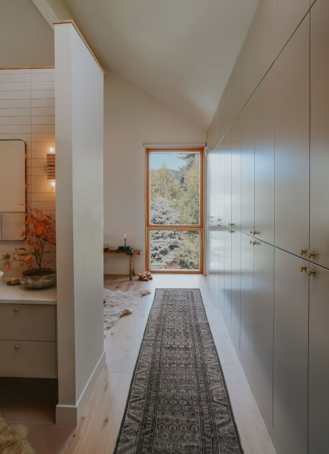 House Love Schack Architecture Hallway bedroom Storage