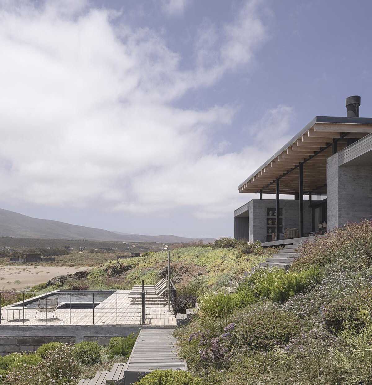 House in Chile by Benjamin Goni deck
