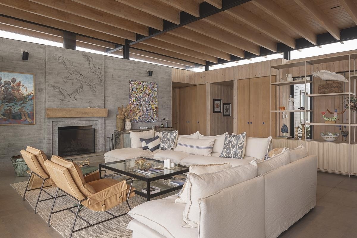 House in Chile by Benjamin Goni decor