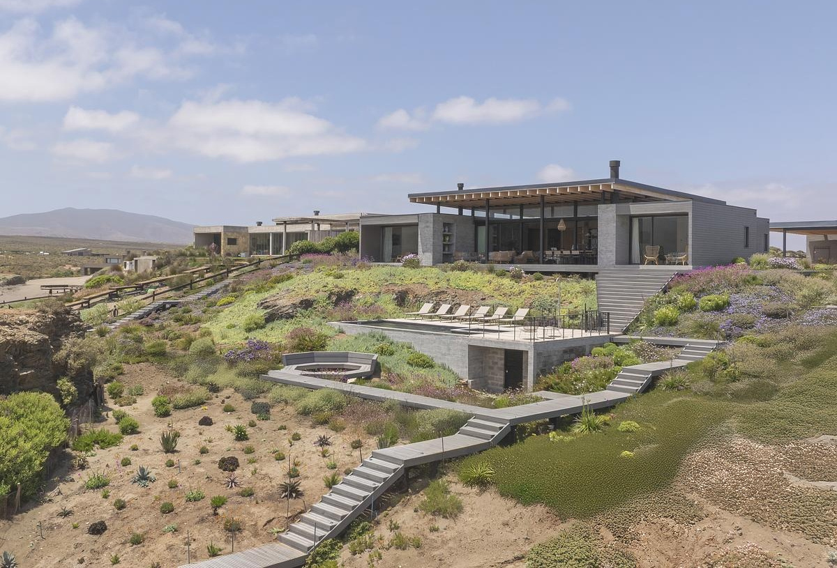 House in Chile by Benjamin Goni stairs