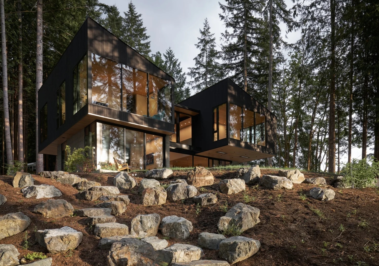 Lakefront House from Stephenson Design Collective rocks landscape