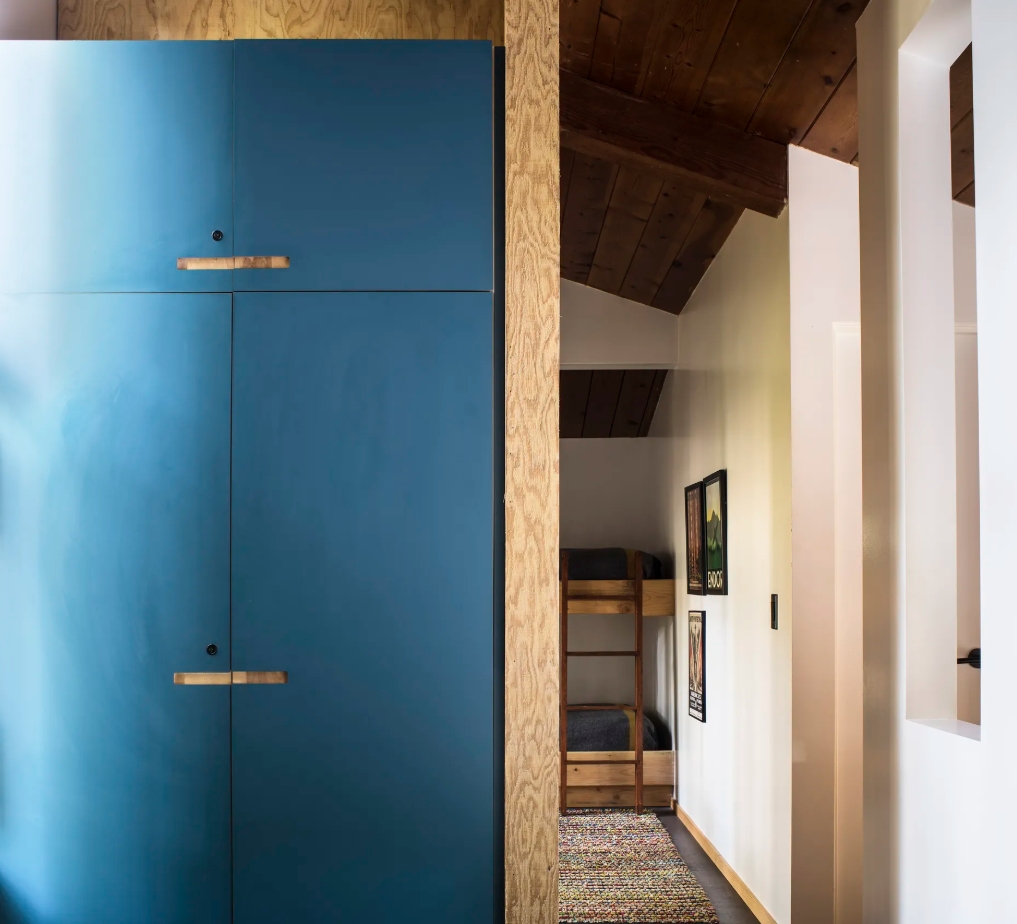 Midcentury Cabin in Sea Ranch California storage
