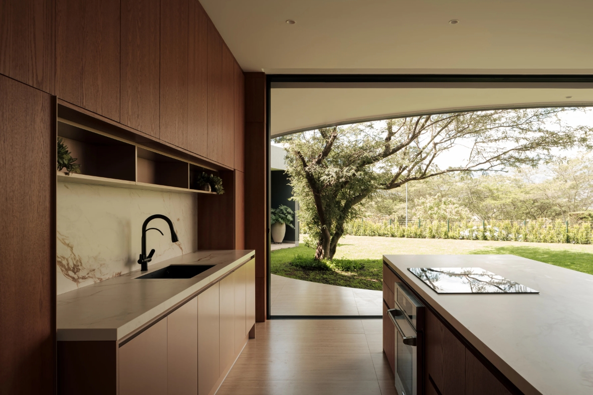 Riba House Architecure Modern Kitchen View to Garden