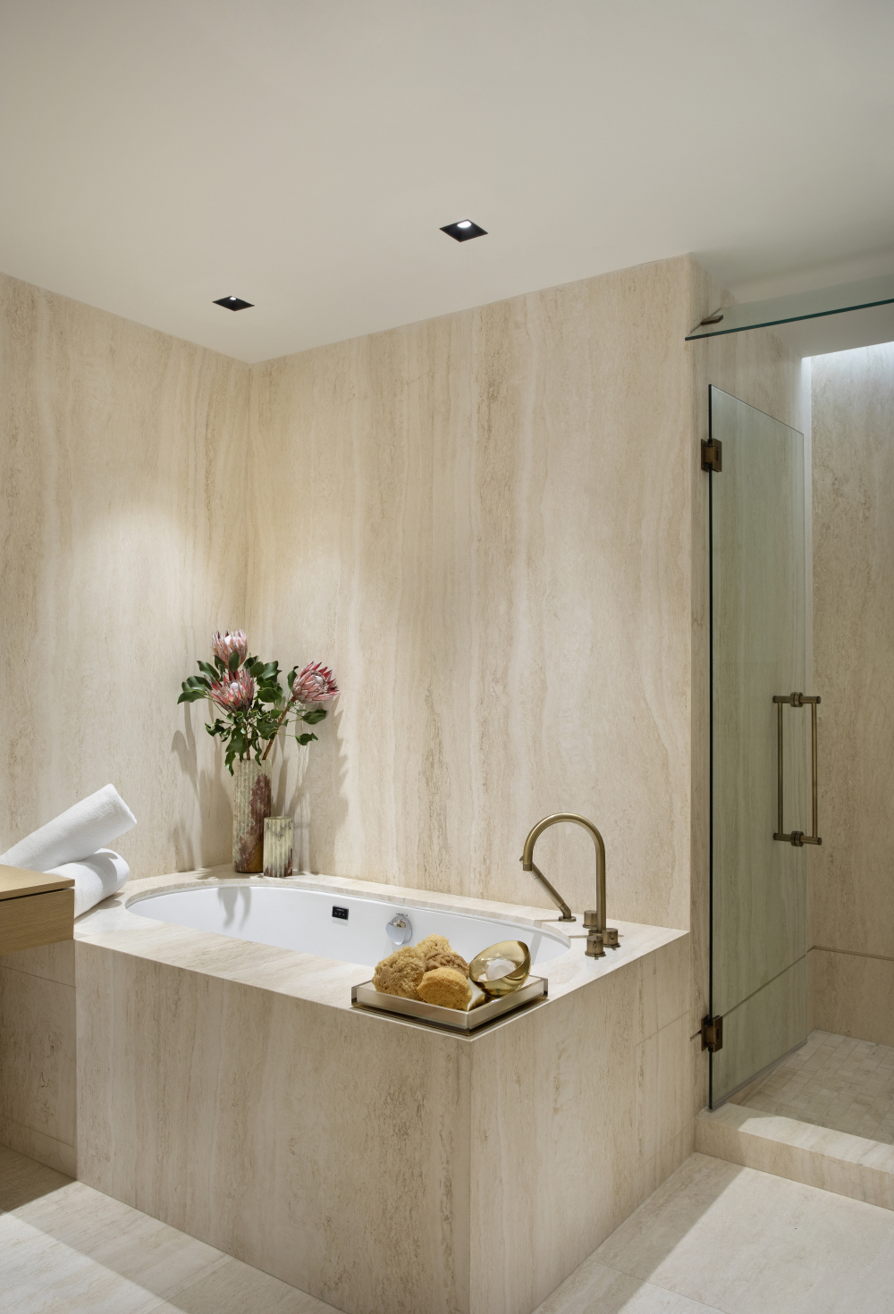 Ritz Carlton Residence Photos Denilson Machado bathroom tub