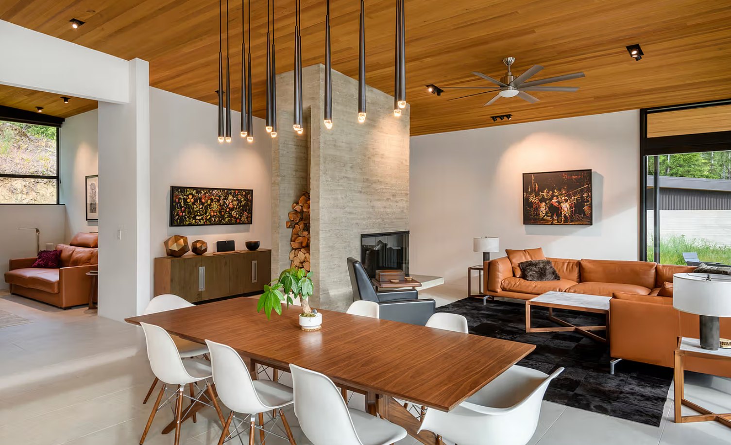 Roslyn WA United States Cabin dining area