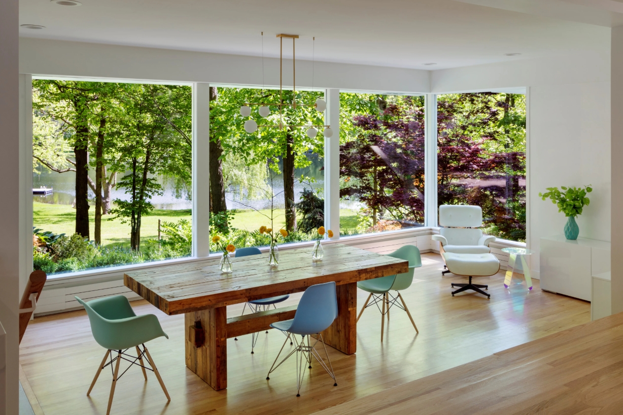 Sodon Lake House from Disbrown Iannuzzi dining area