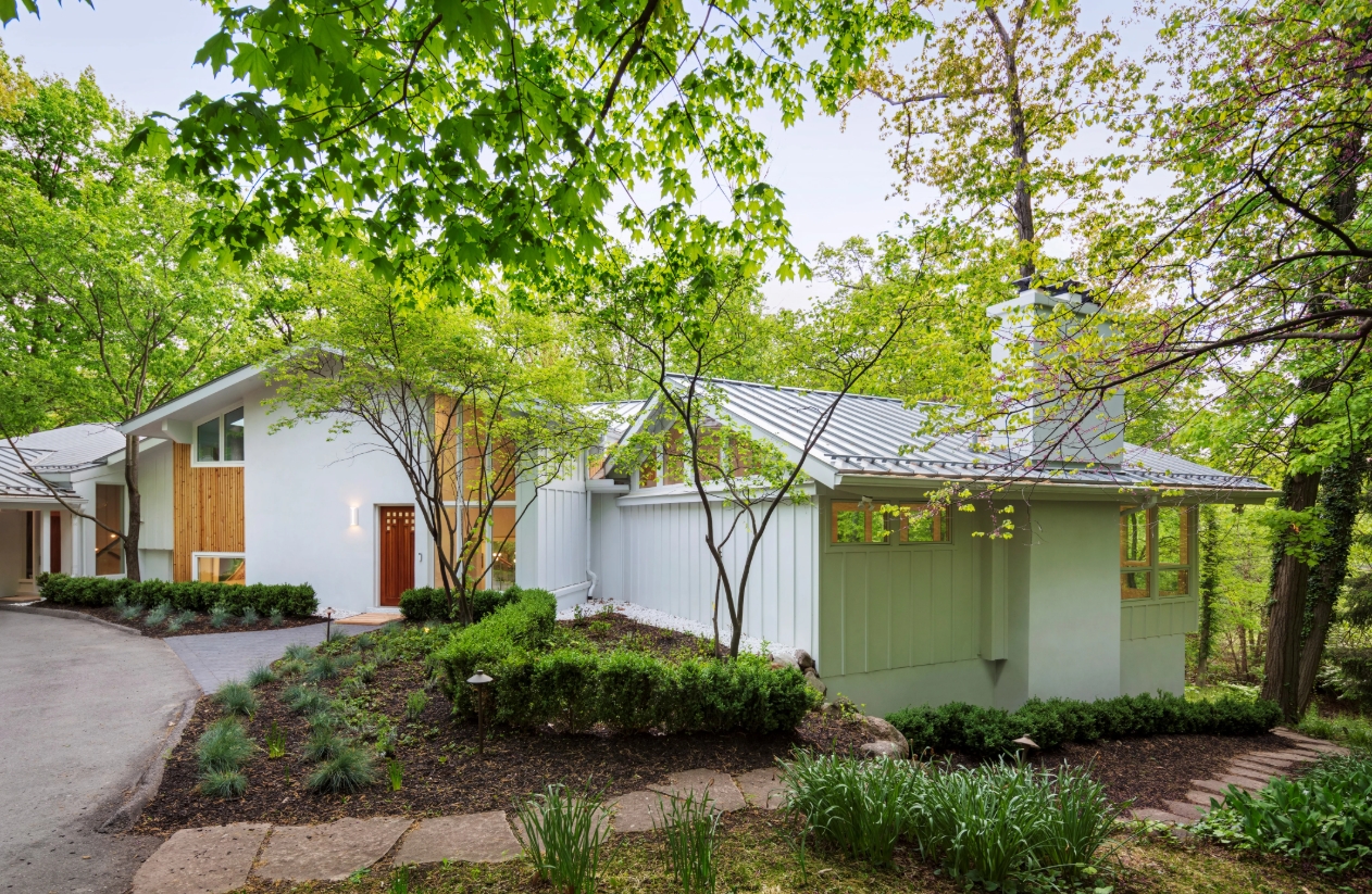 Sodon Lake House from Disbrown Iannuzzi exterior