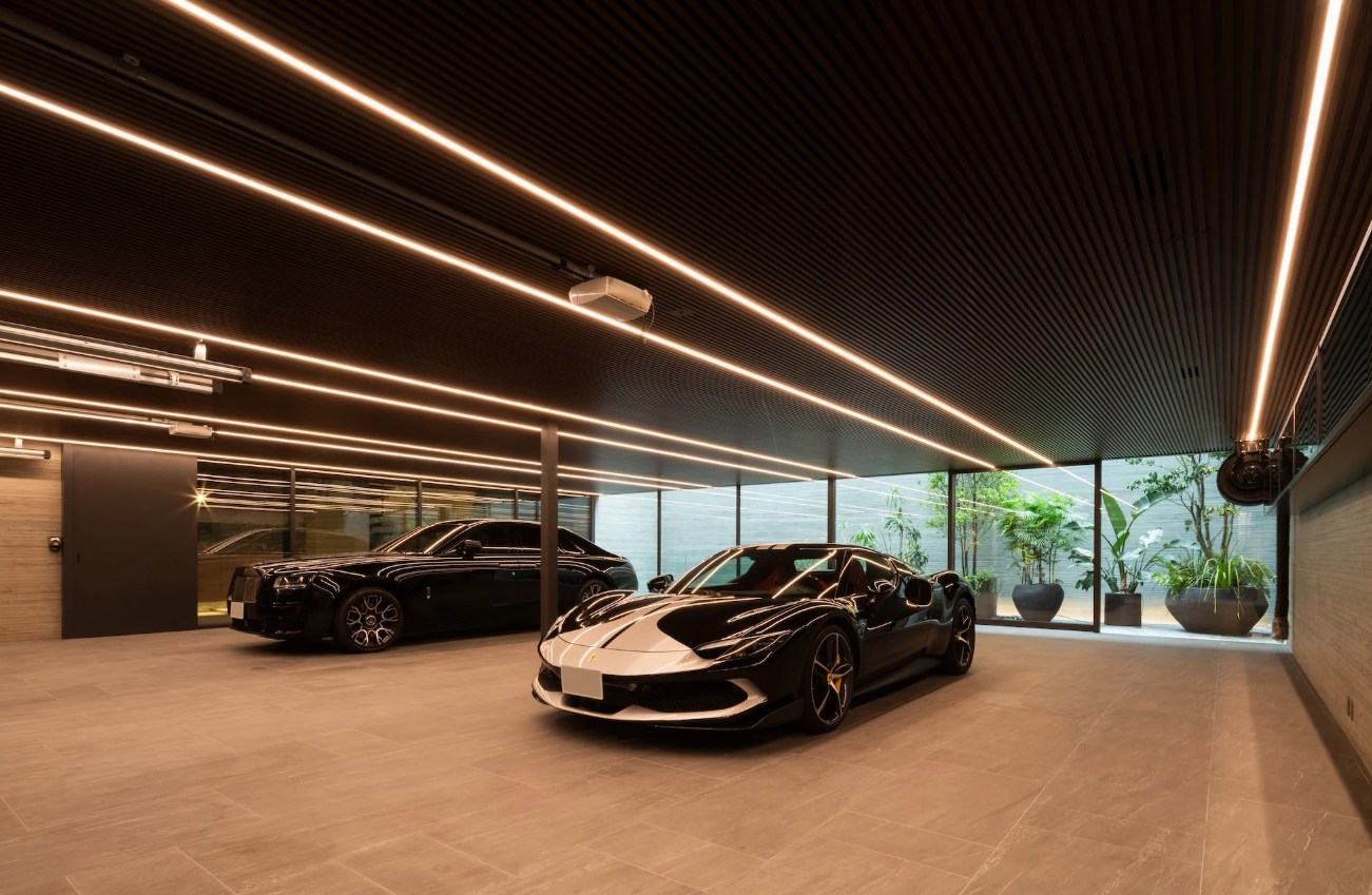 Stealth Villa In Japan by APOLLO Architects Associates garage cars