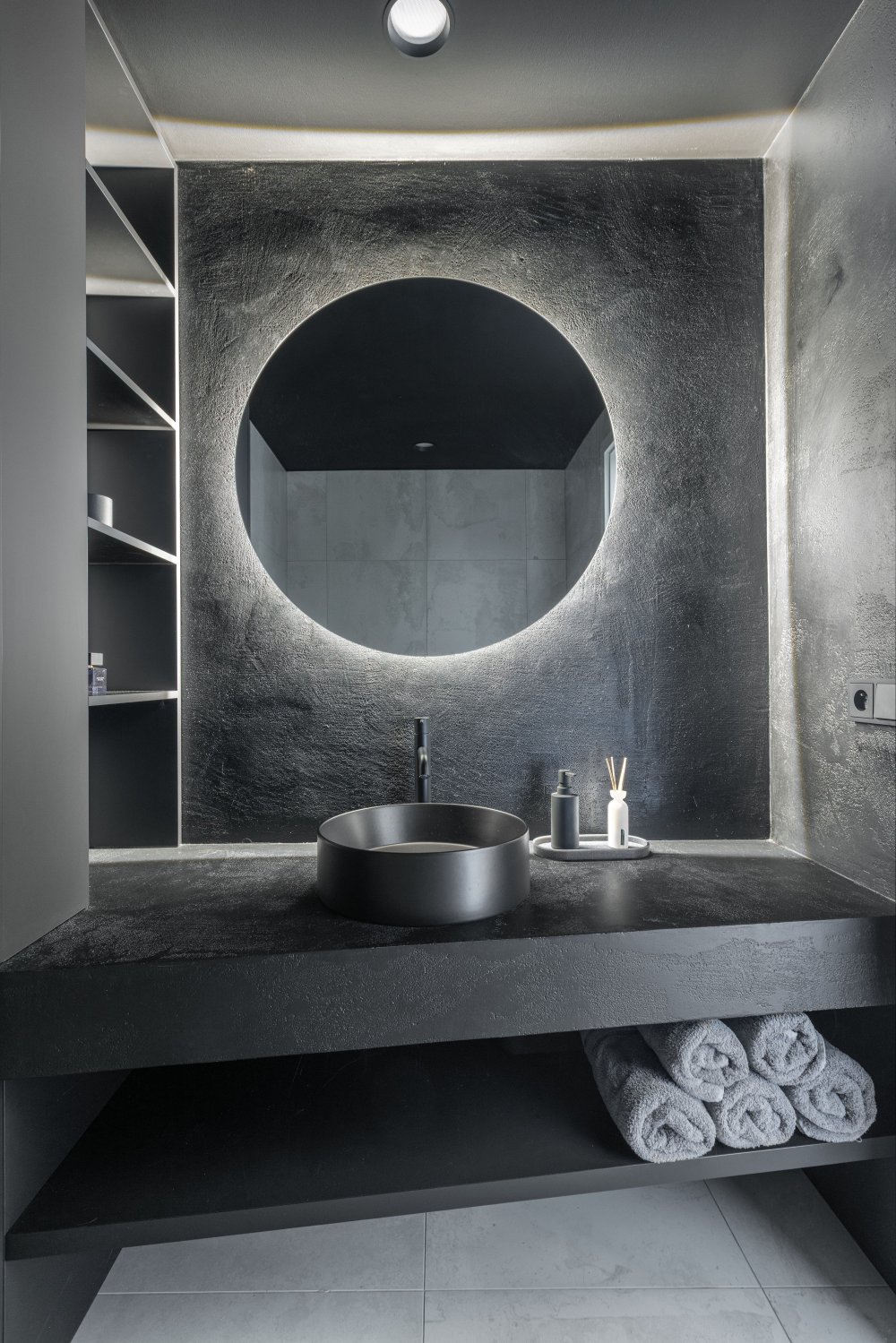 CIBULKA SMLXL apartment decor loft bathroom