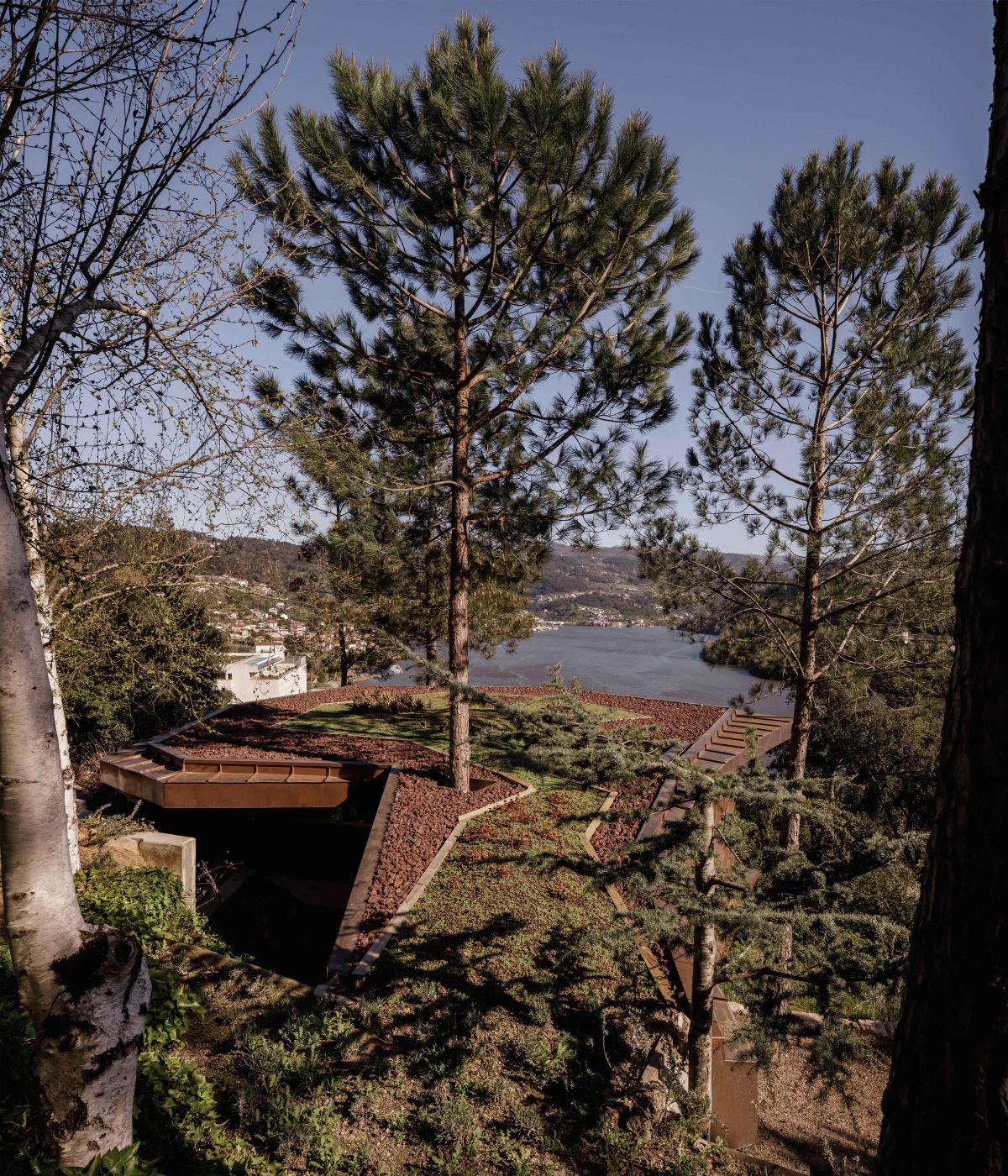 Douro Wood House MJARC Arquitectos Associados lda roof