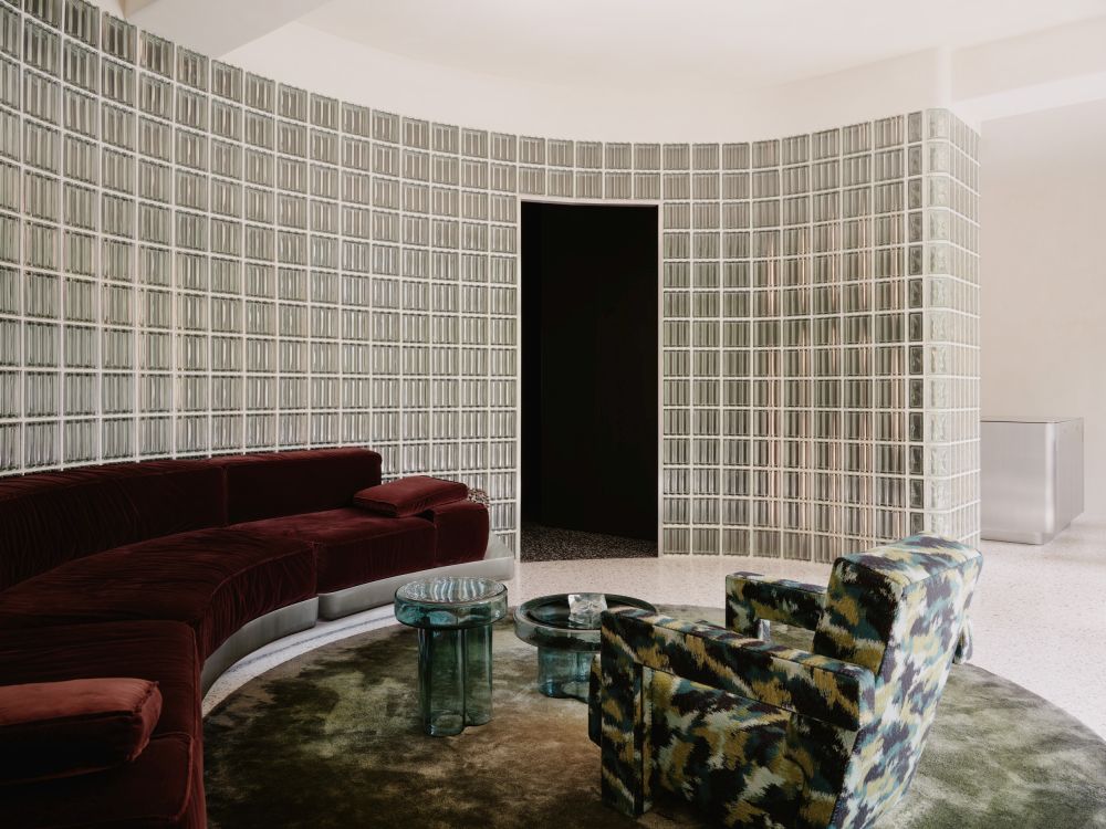 Glassbrick Apartment in Berlin living room