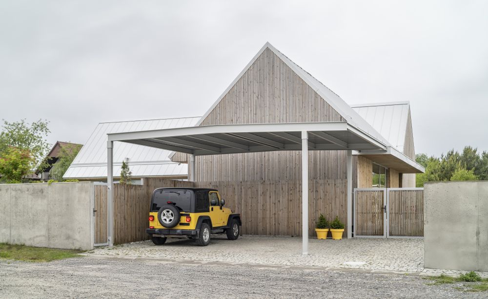 House in Jastrzebia Gora Archmondo Piotr Kowalczyk entyrway