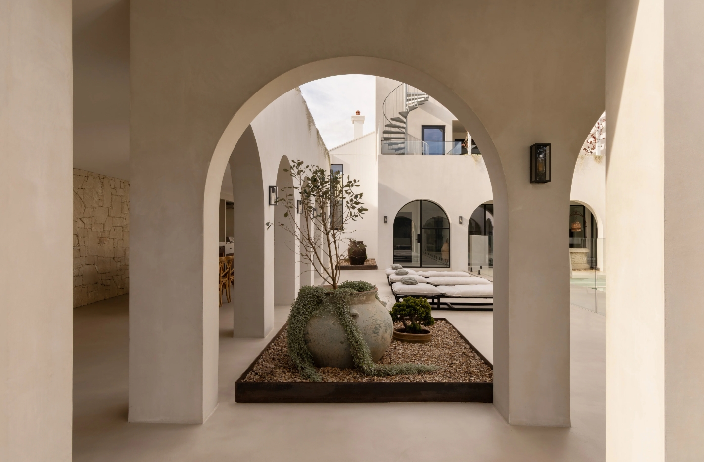 Loggia Sorrento Austrailia lounge pool area