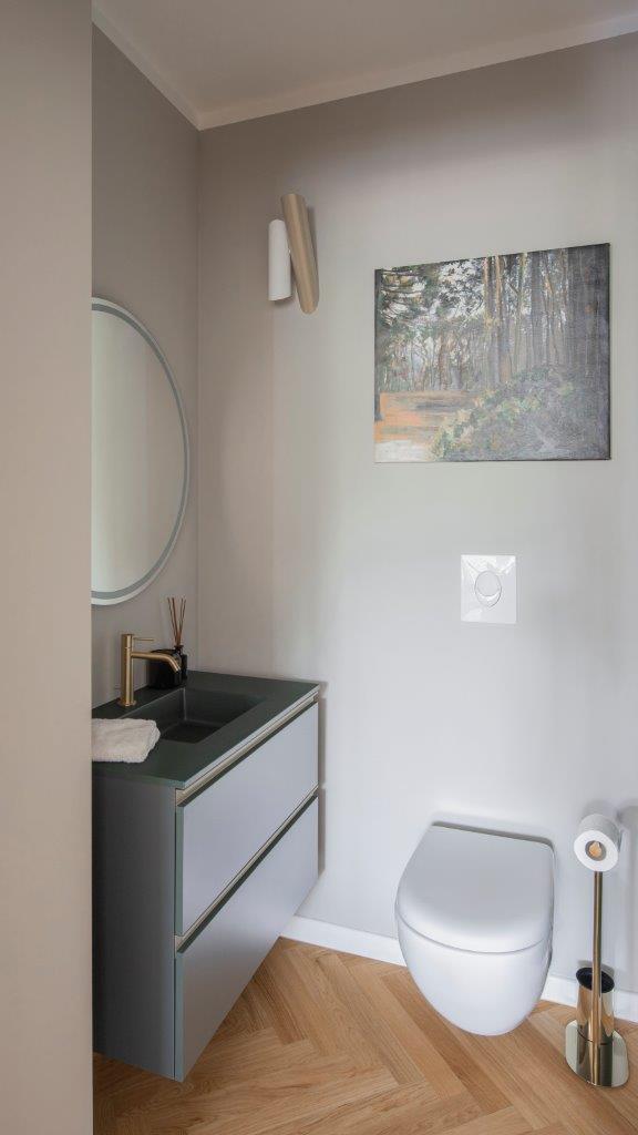Milan apartment from Gabriela Casagrande bathroom