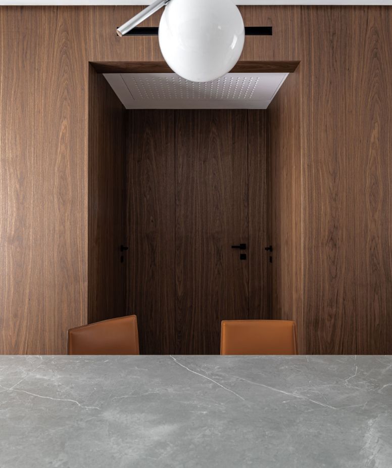 Pillow Bari Apartment Design Living Paneling Wall