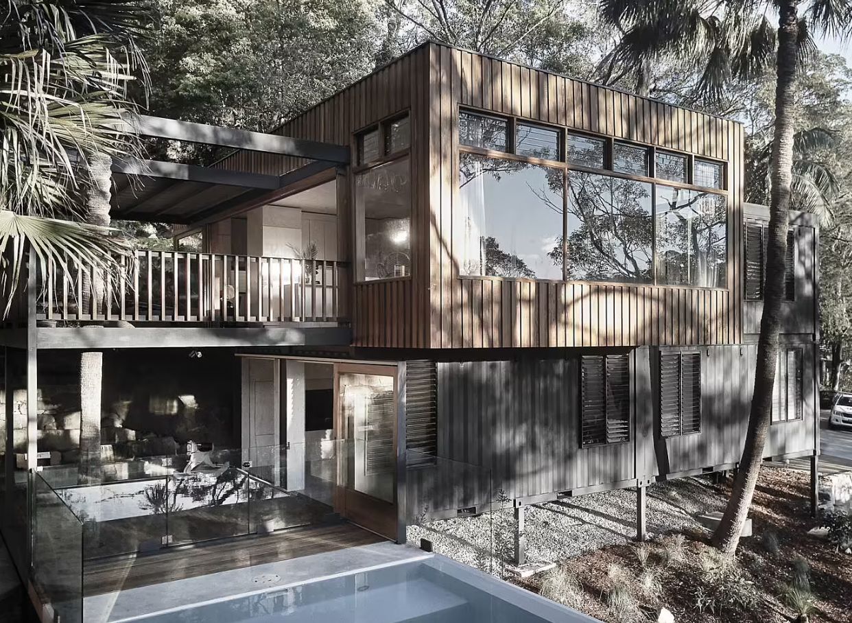 Rama Architecture Container House pool and exterior