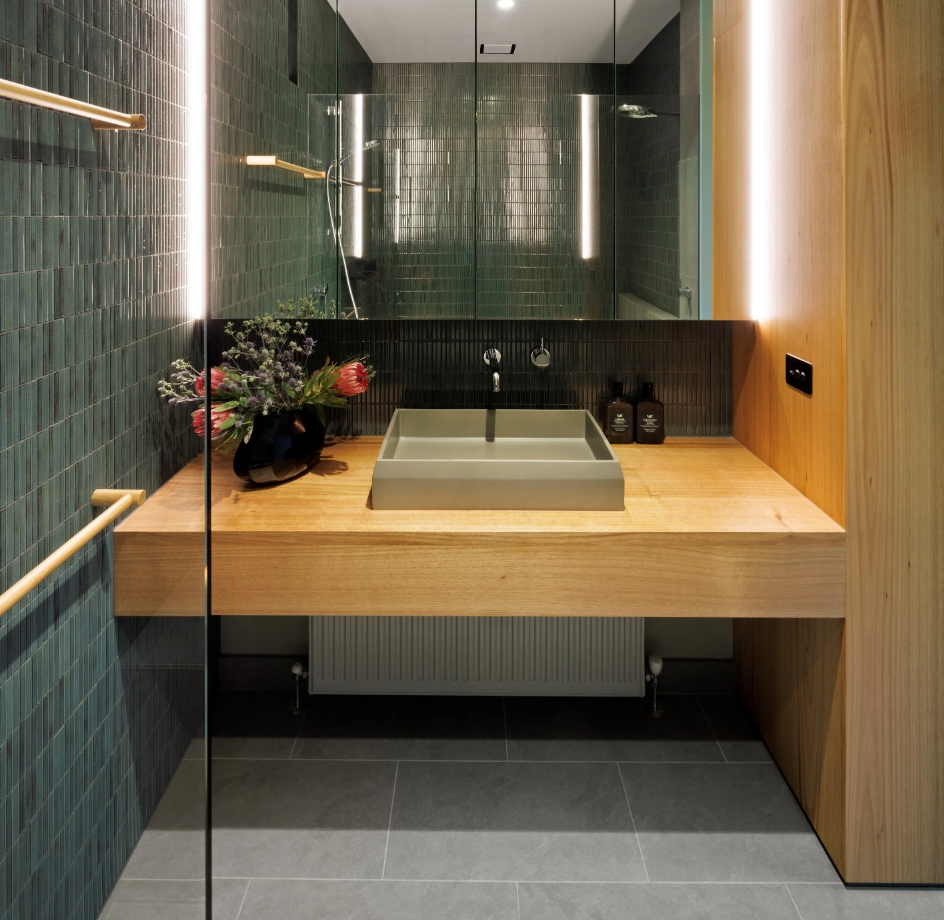 Red Brick House Architecture Australia bathroom