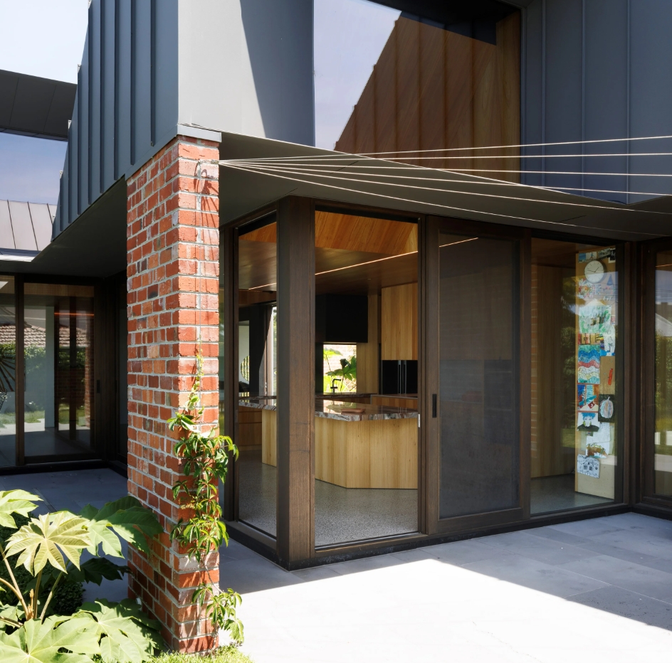 Red Brick House Architecture Australia windos