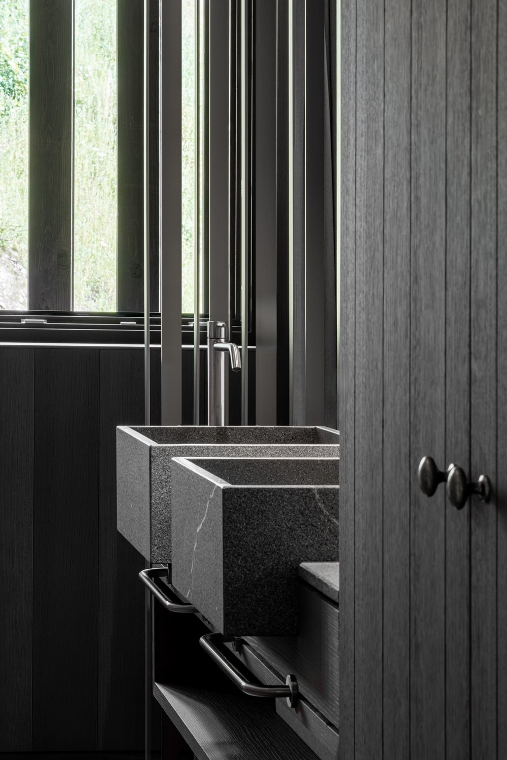 Amonti Chalets Design Architecture Bathroom