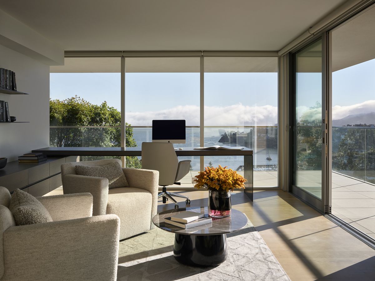 Reseidence by Lagoon View SWATT PARTNERS reading room office