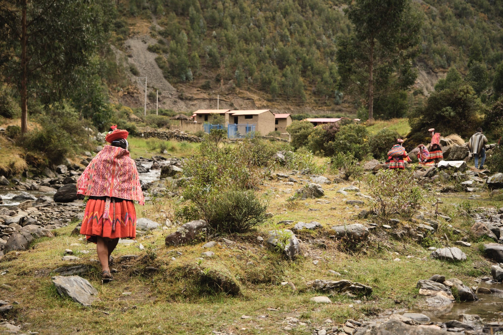 women walking in the mountains