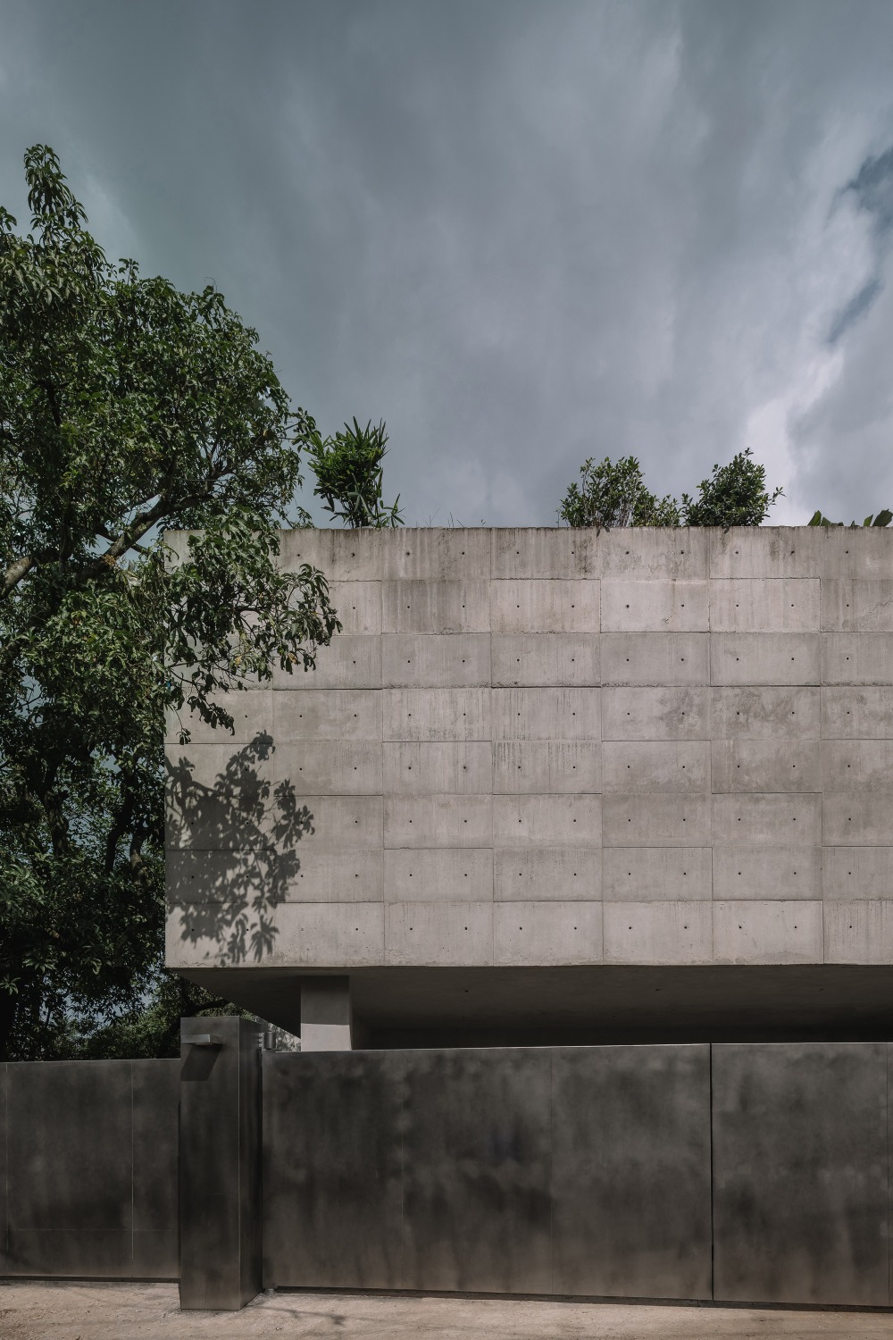 Zenhouse Studio Nirvana concrete decor exterior